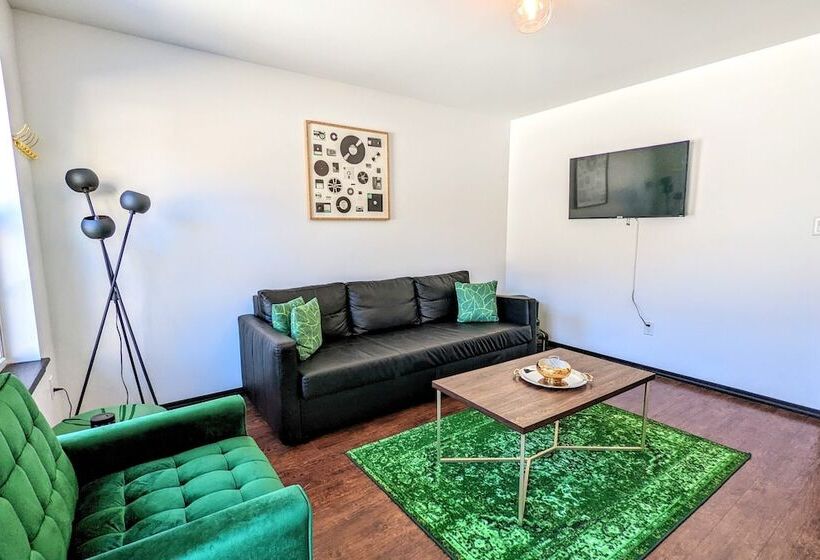 Mountain Mindset By Avantstay Pool, Hot Tub, Game Room, Firepit