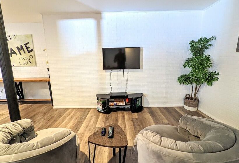 Mountain Mindset By Avantstay Pool, Hot Tub, Game Room, Firepit