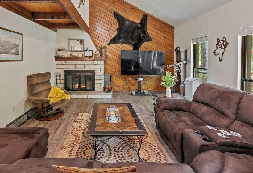 Mountain Must Have By Avantstay Indoor Hot Tub, Game Room & Fire Pit!