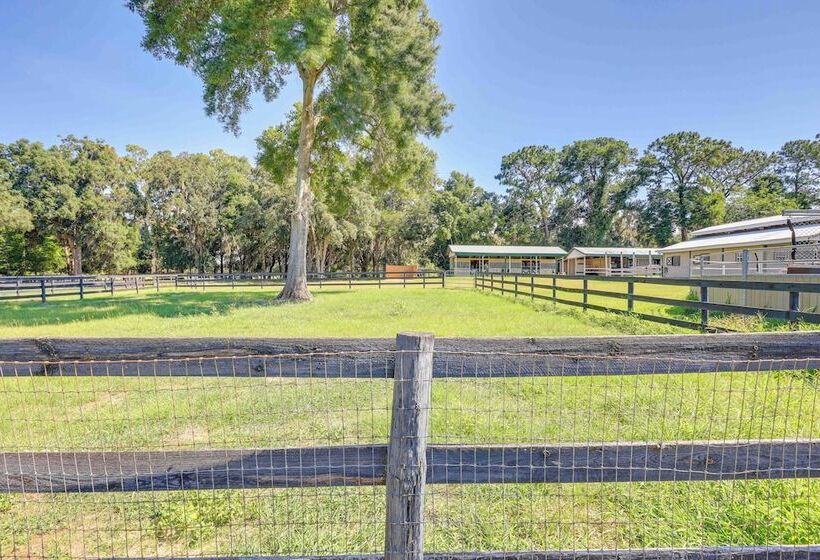 Ocala Retreat, 2 Mi To World Equestrian Center!