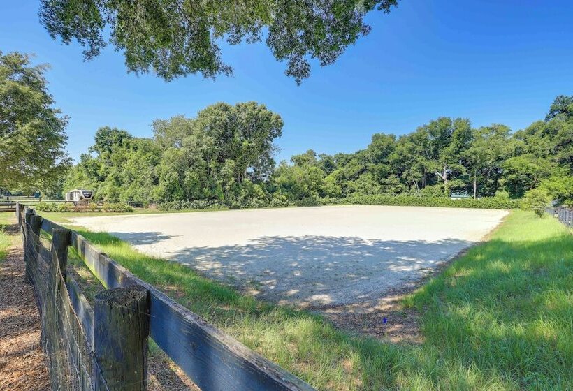 Ocala Tiny Home On 10 Acre Farm Near Wec!