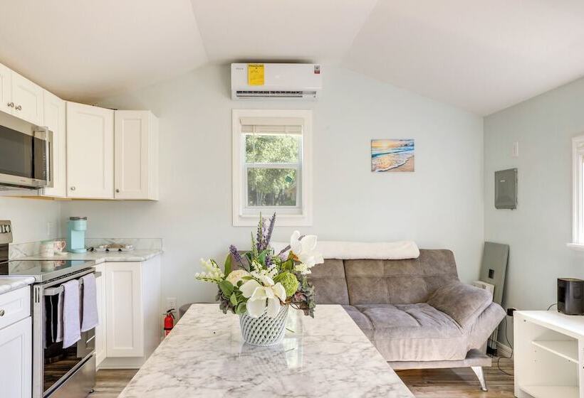 Ocala Tiny Home On 10 Acre Farm Near Wec!