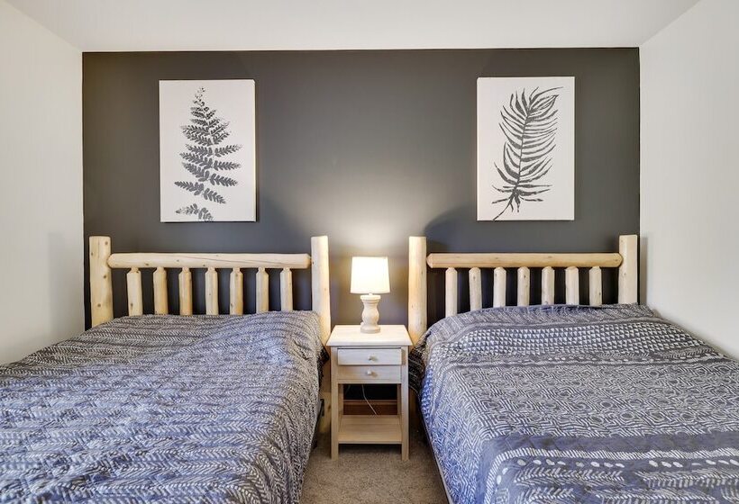 Otter Banks By Avantstay Sleeps 18 + Hot Tub, Views, Game Room