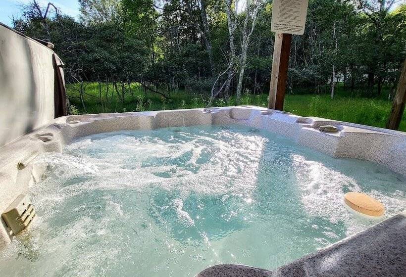 Otter Banks By Avantstay Sleeps 18 + Hot Tub, Views, Game Room