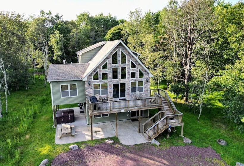 Otter Banks By Avantstay Sleeps 18 + Hot Tub, Views, Game Room