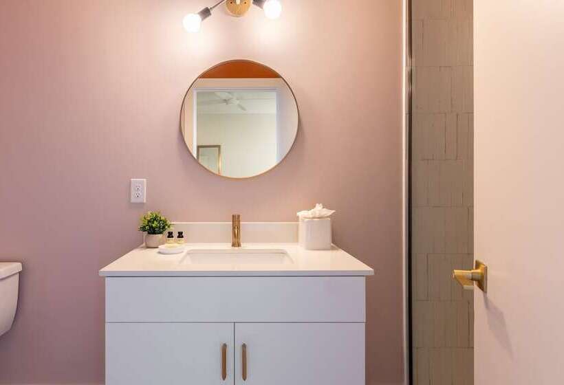 Outrider Buyout 2 Units By Avantstay Sleeps 24