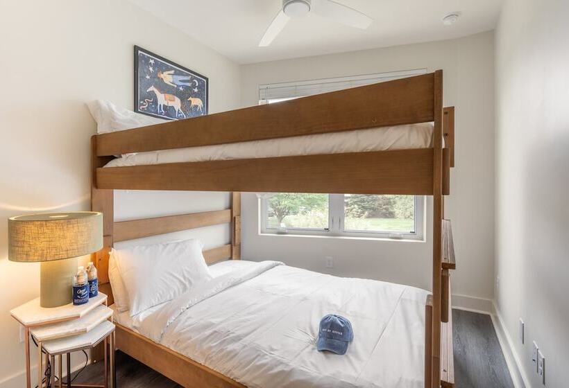 Outrider Buyout 2 Units By Avantstay Sleeps 24