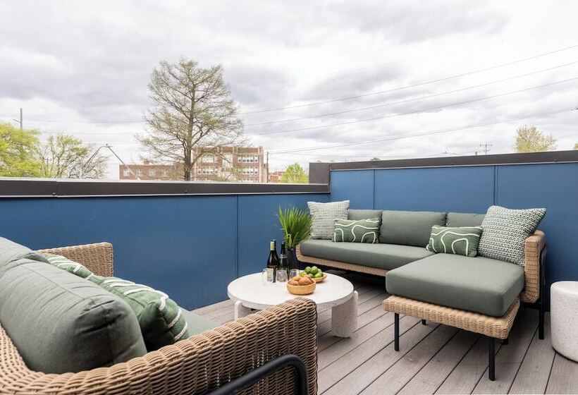 Outrider Buyout 2 Units By Avantstay Sleeps 24