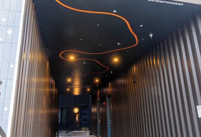 Outrider Buyout 2 Units By Avantstay Sleeps 24