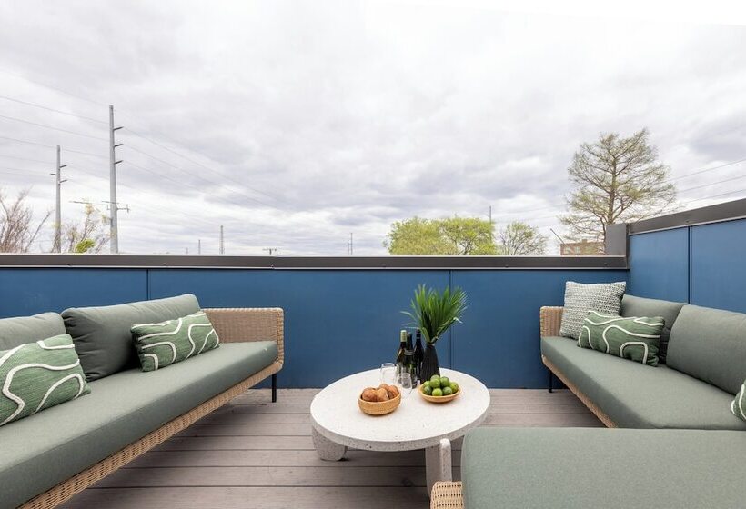 Outrider Buyout 2 Units By Avantstay Sleeps 24