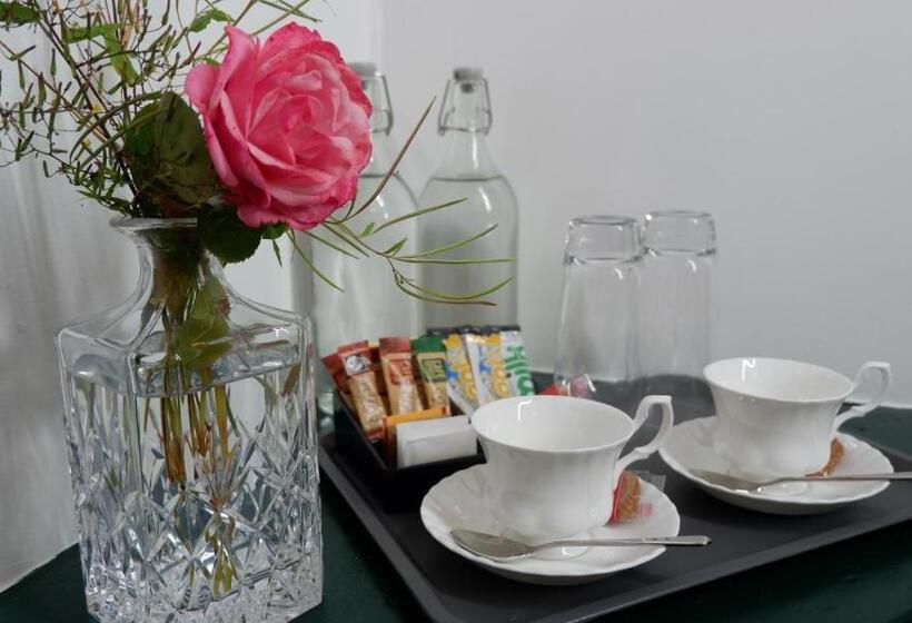 膳宿费 4 Friends House