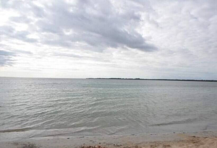 پانسیون Hostal Caribe Kairos Playa Larga