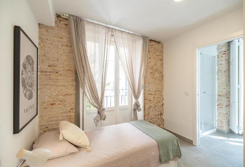 بنسيون Residencia Universitaria Trinitarios