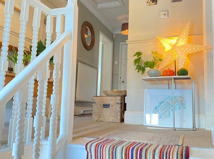 דירת נופש Inviting 5 Bed Farmhouse Near Ironbridge