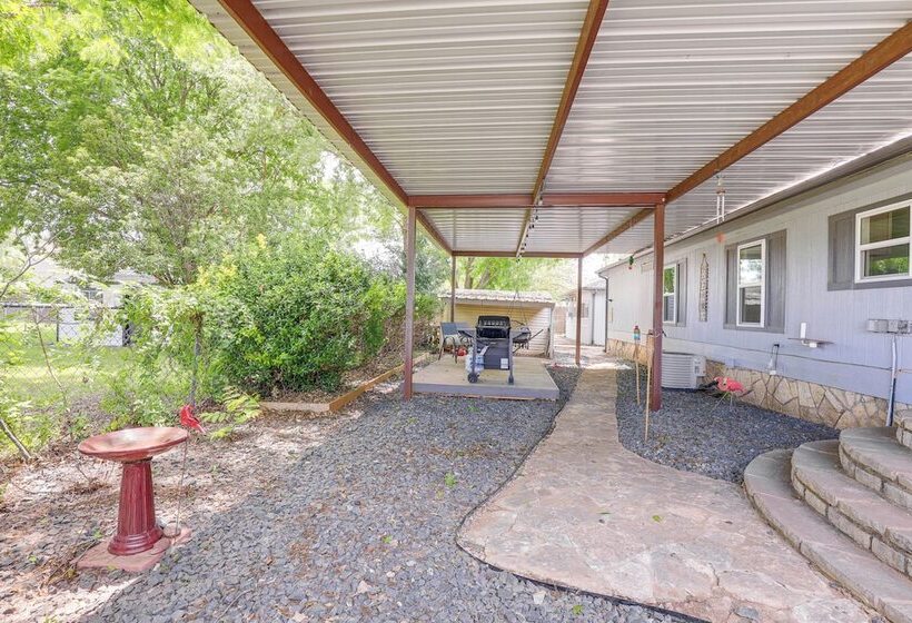 Riverfront Granbury Home W/ Patios & Boat Dock!