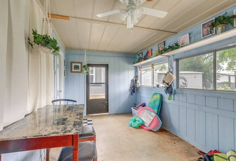 Riverfront Granbury Home W/ Patios & Boat Dock!