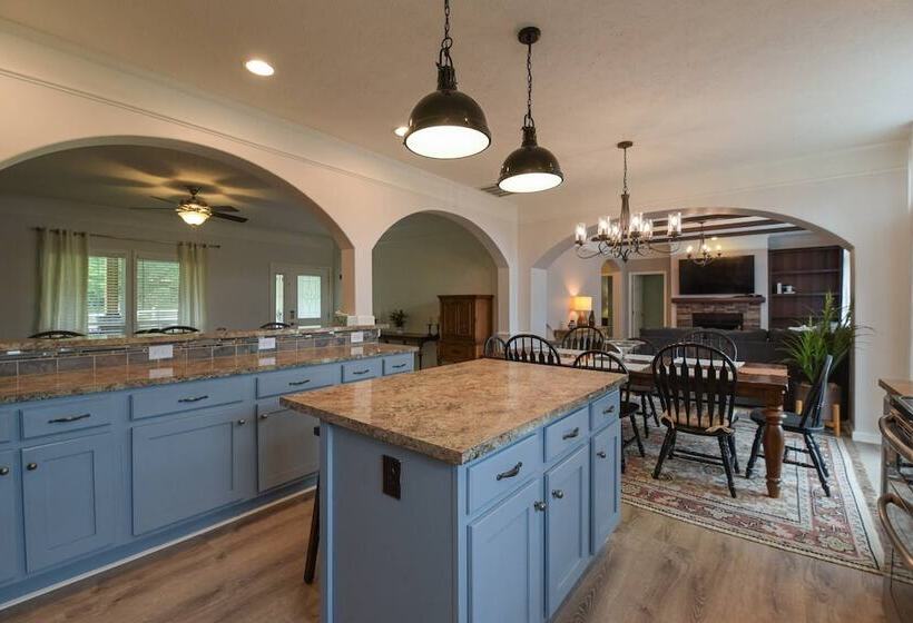 Riverside Ranch By Avantstay Mins To Downtown