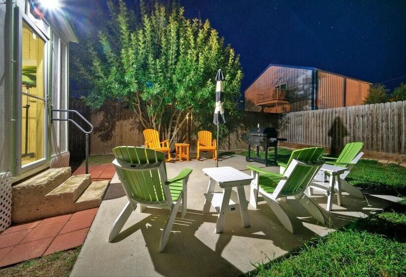 Rock The Boat By Avantstay 5 Blocks To Beach