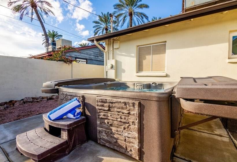 Roma By Avantstay Stylish Oasis W/ Private Pool!