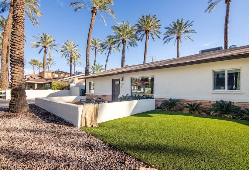 Roma By Avantstay Stylish Oasis W/ Private Pool!