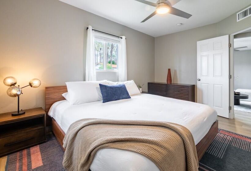 Roma By Avantstay Stylish Oasis W/ Private Pool!