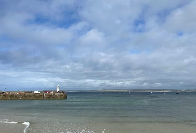 Sancreed House Bed And Breakfast