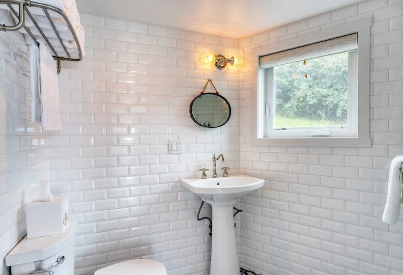 Sanctuary By The Sea By Avantstay Waterfront + Views