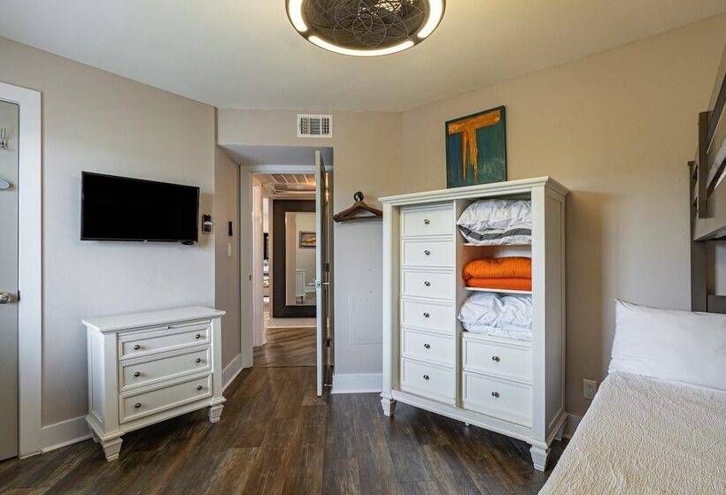 Sea Haven By Avantstay Modern Condo Near Beach