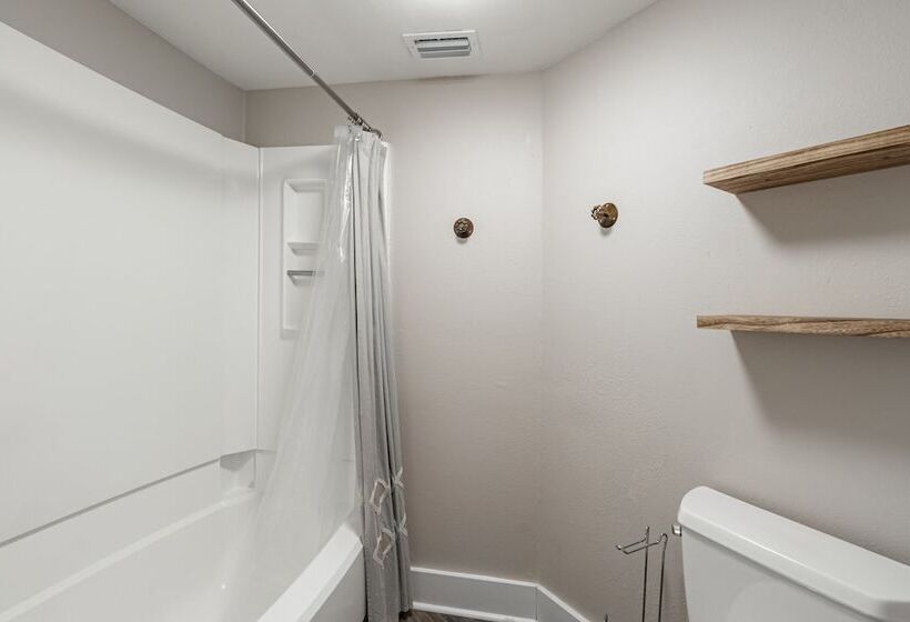 Sea Haven By Avantstay Modern Condo Near Beach