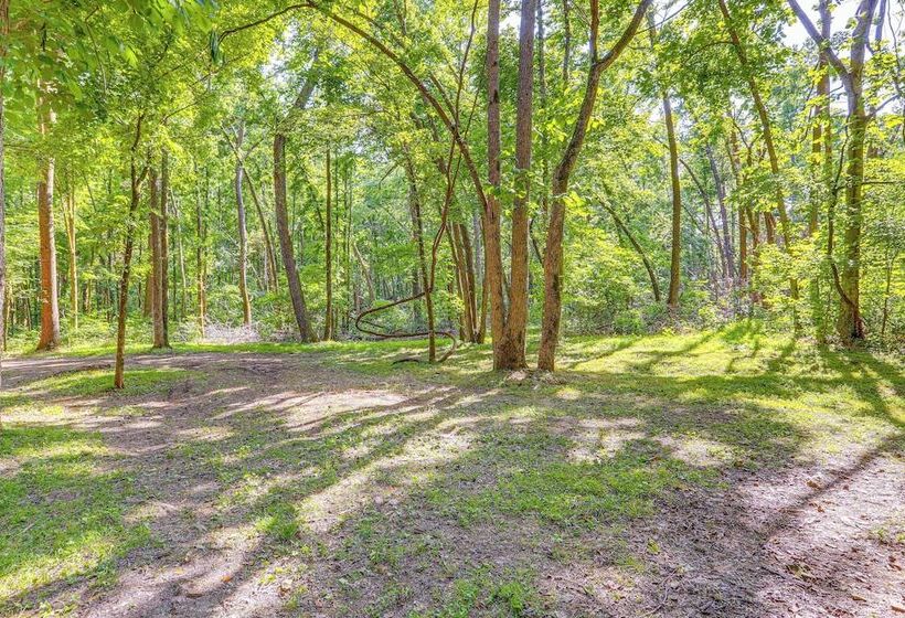 Secluded Vacation Rental Bordering Creek!