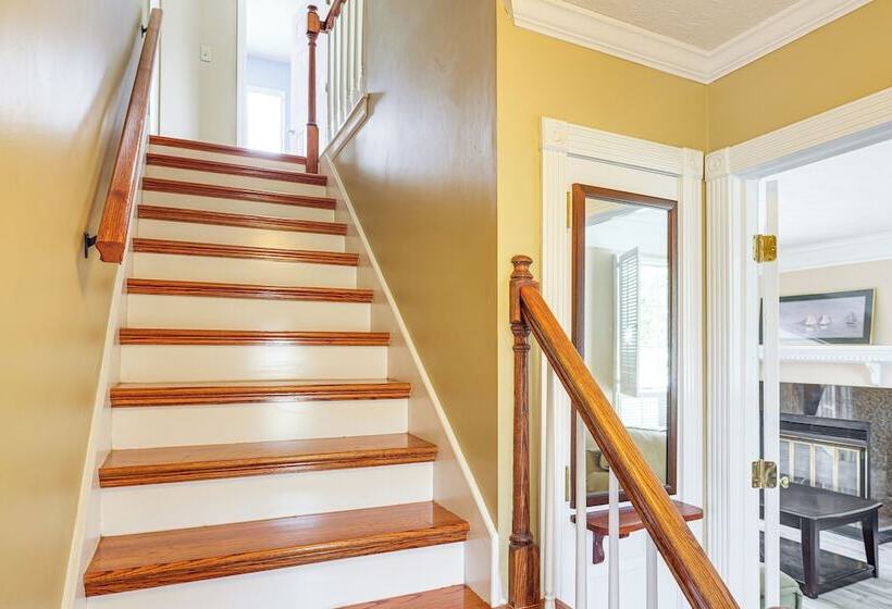 Smyrna Home W/ Private Yard: 25 Mi To Nashville!