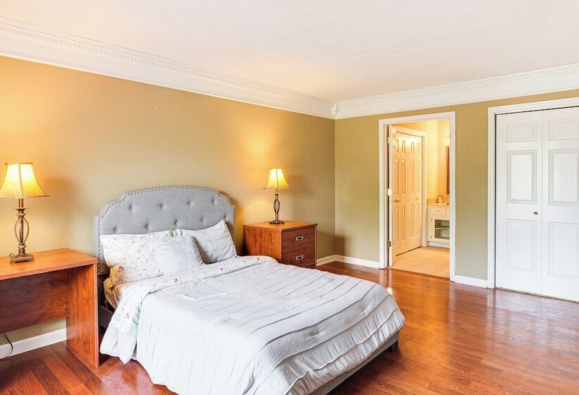 Smyrna Home W/ Private Yard: 25 Mi To Nashville!