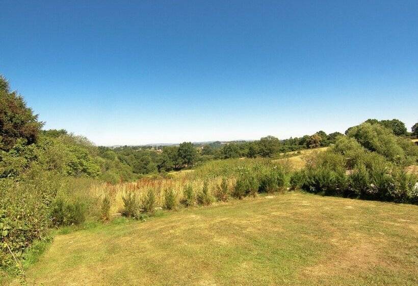 Spacious Cottage In Limousin With Private Pool