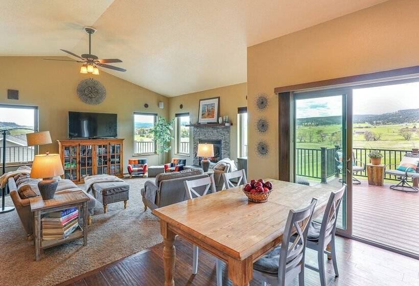 Spearfish Retreat W/ Fireplace + Mountain Views!