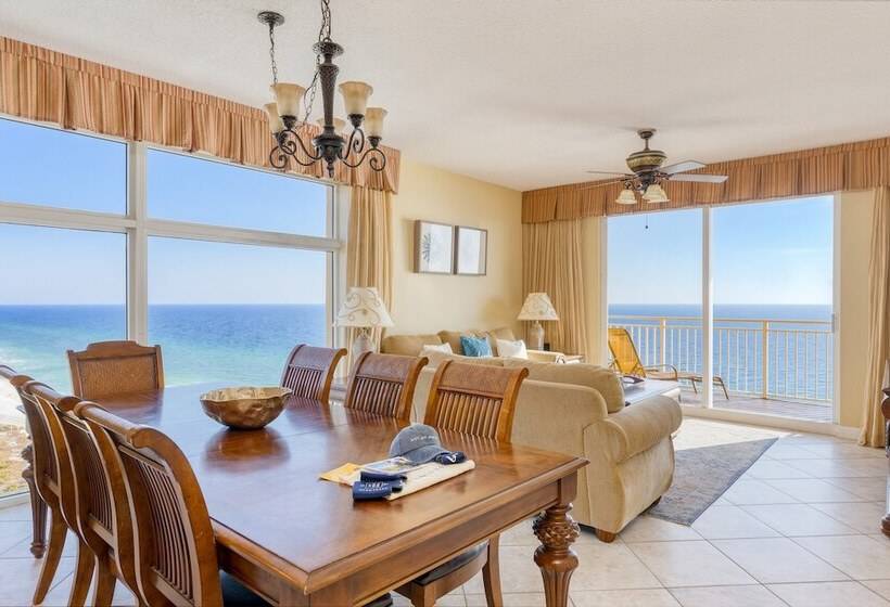 Sunscape By Avantstay Beachfront, Sweeping Views