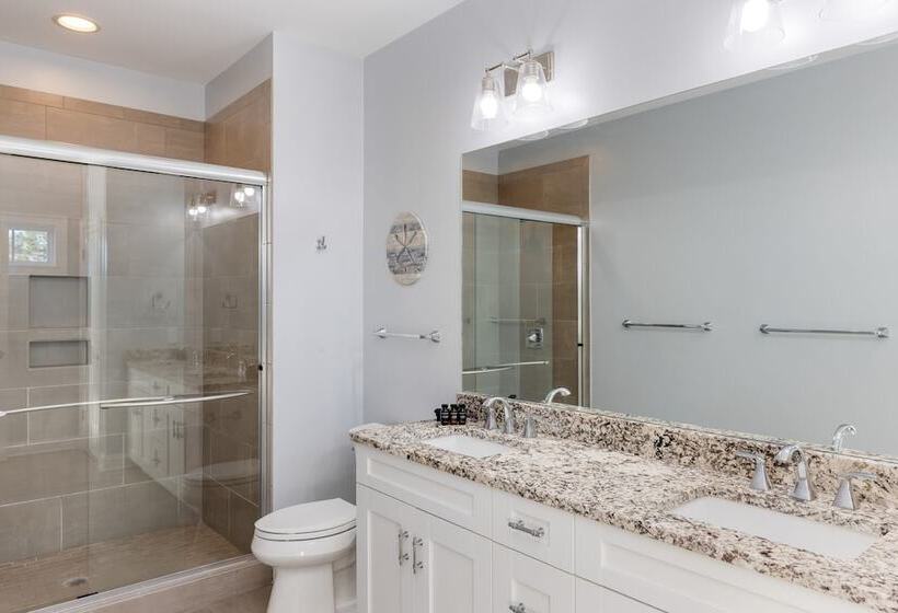 Sweetbay By Avantstay 1 Min Walk To Beach + Pool