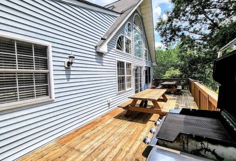 Sycamore Cove By Avantstay Hot Tub, Game Rooms