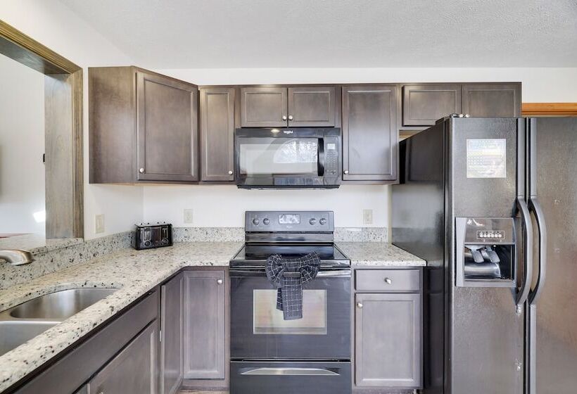 Sycamore Cove By Avantstay Hot Tub, Game Rooms