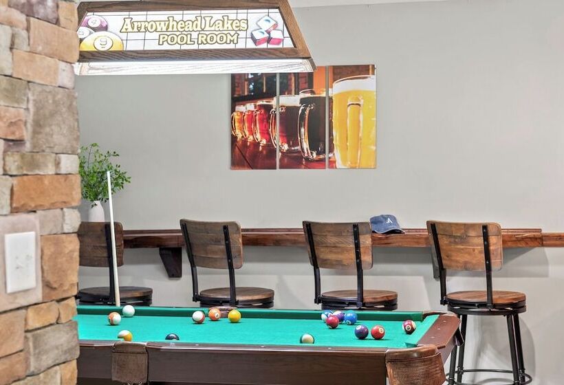 Tavern At The Woods By Avantstay Lakefront Views, Hot Tub, Firepit, Game Room