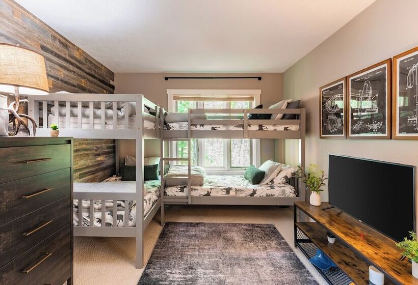 The Après Alpine By Avantstay Cozy Modern Cabin W/ Deck