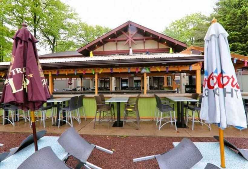 The Boulder Inn By Avantstay Indoor Hot Tub, Game Room, Outdoor Fire Pit