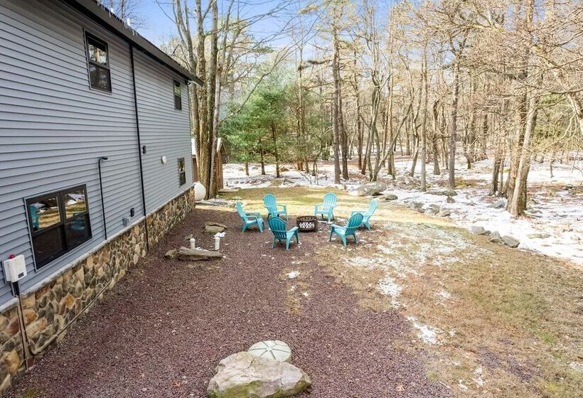 The Breck By Avantstay Modern 6bdr Cabin W/ Hot Tub & Game Room