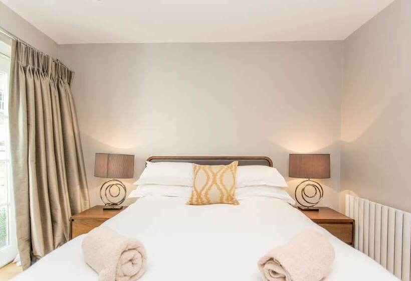 The Sweet Mews Big & Bright 4bdr Mews Home In Ideal Location