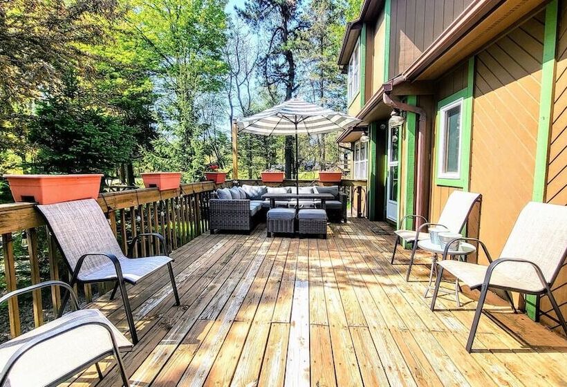 The Wooden Nest By Avantstay Deck, Big Yard W/ Hammocks & Fire Pit