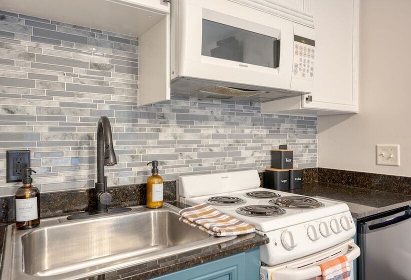 Tidal Charm By Avantstay Walk To Beach, Community Pool, Balcony, Ocean Views