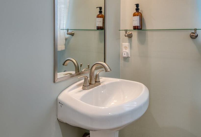 Tidal Charm By Avantstay Walk To Beach, Community Pool, Balcony, Ocean Views