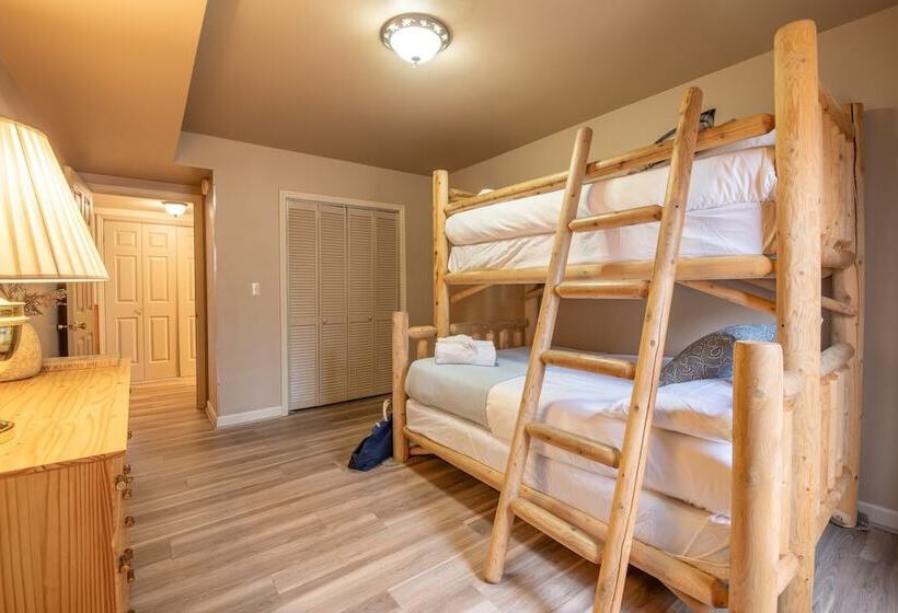 Twilight Ridge By Avantstay Mountain Mansion, 20min To Pigeon Forge