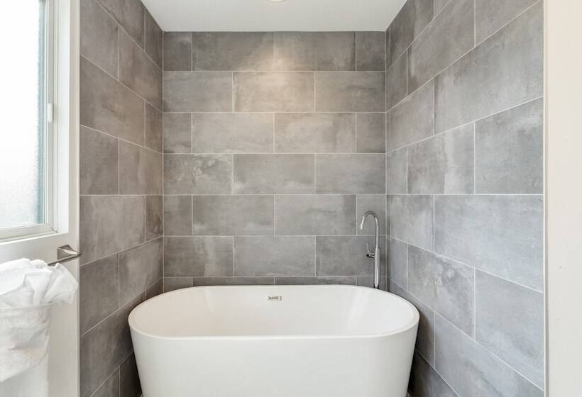 Velvet Sand Buyout By Avantstay Steps To Newport Beach Sleeps 22