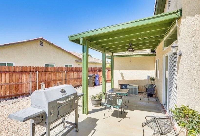 Victorville Home W/ Large Yard & Charcoal Grill!