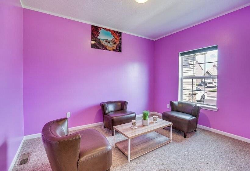 West Henrietta Retreat ~ 4 Mi To Rochester It